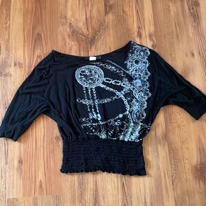 Black 3/4 Quarter Length Sleeve Flowy Cropped Top Small
